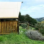 Glamping Tent In Italy Near Adriatic Beaches Campismo de Luxo
